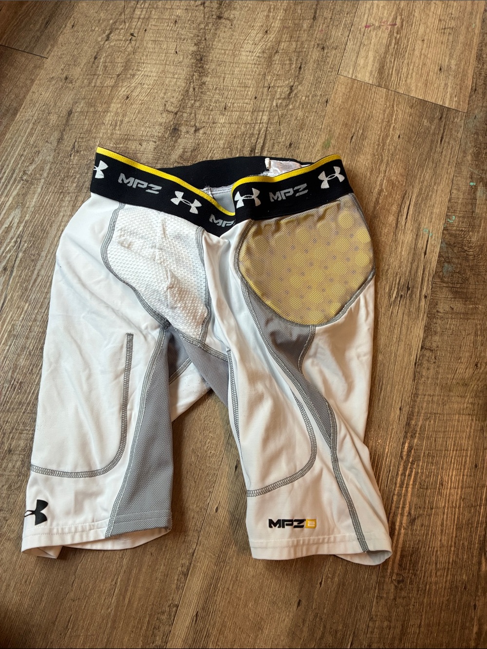 Under Armour White and Yellow Kids MPZ Compression Shorts
